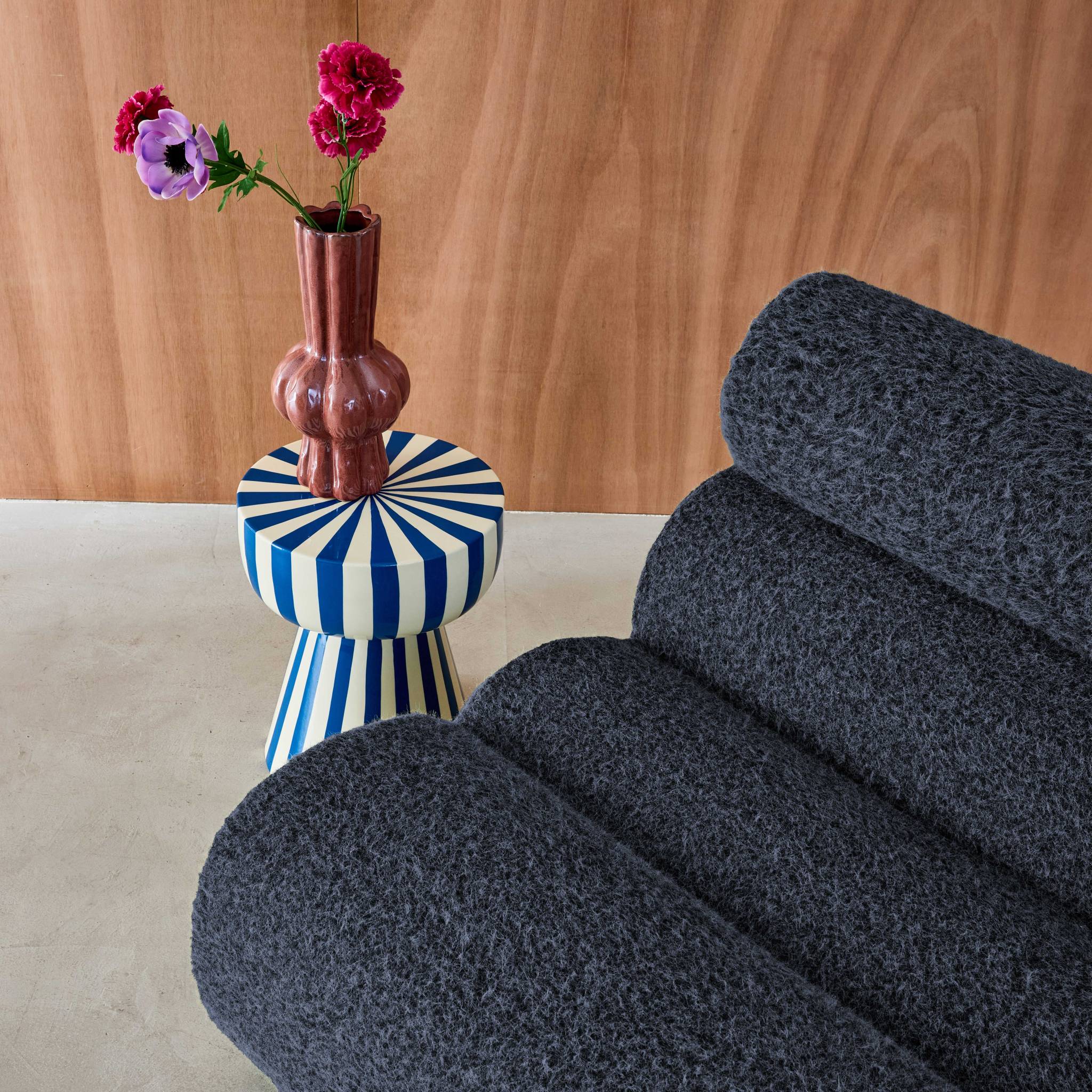 Chauffeuse tissu effet alpaca bleu foncé 1 place - L 81 x P 99 x H 75cm - Nova