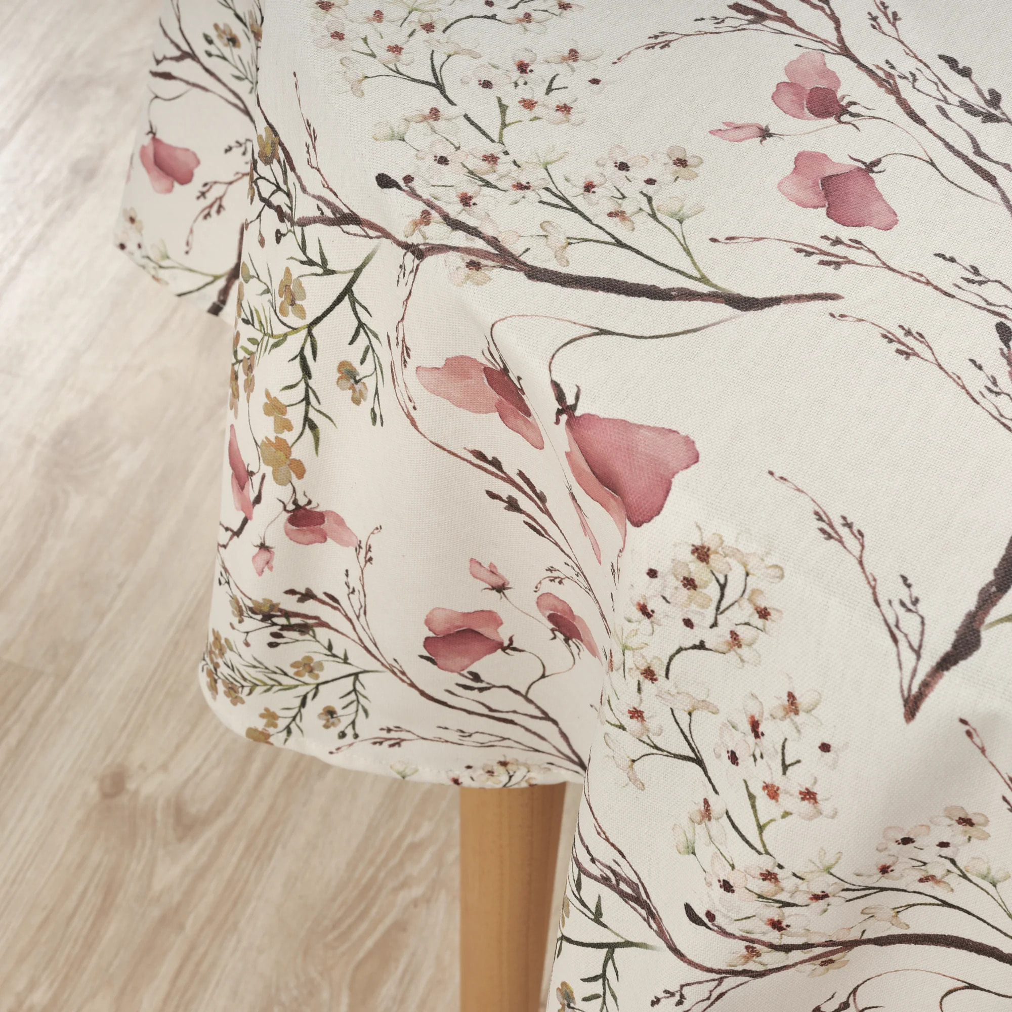 Nappe ronde en résine anti-taches 0120-342