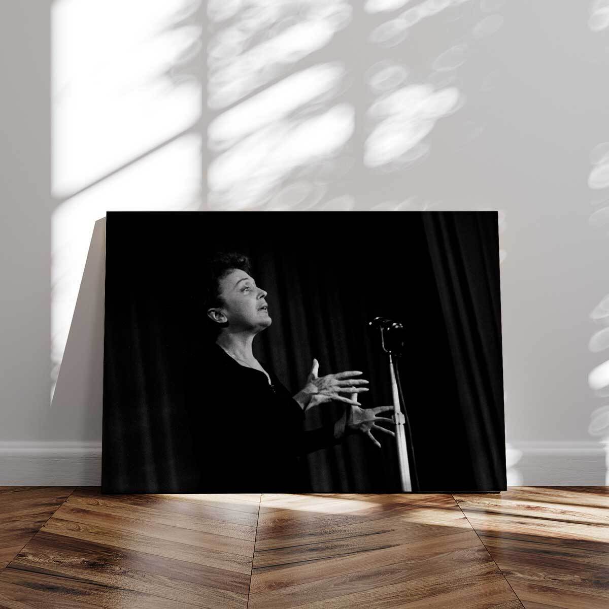 Tableau noir et blanc célébrités Edith Piaf sur scène en 1959 Tableau alu Dibond
