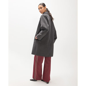 Cappotto in tessuto con decorazioni di strass sul petto