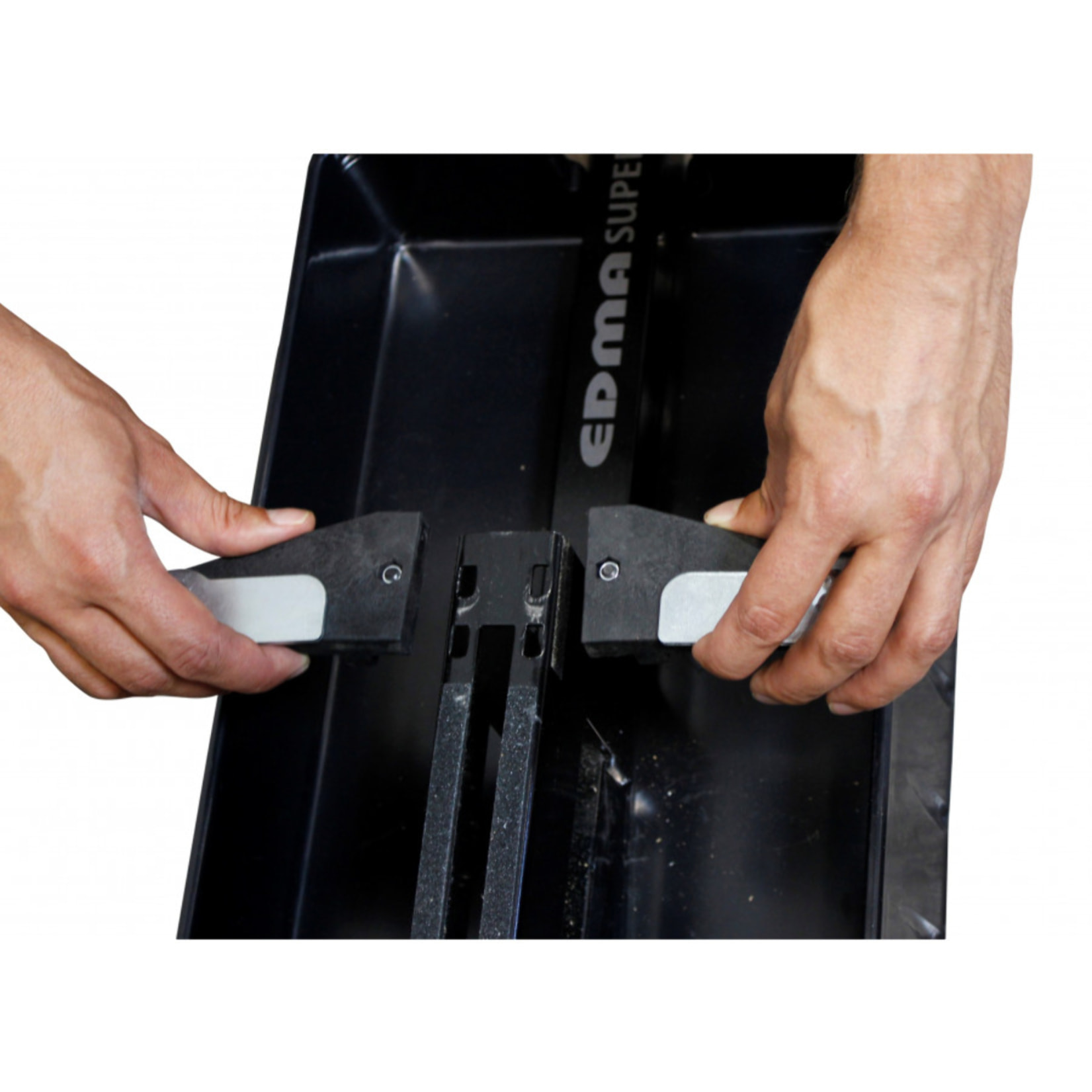 Guillotine Straticut 230 LVT EDMA - pour sol stratifié + PVC + vinyle HD et LVT - 089355