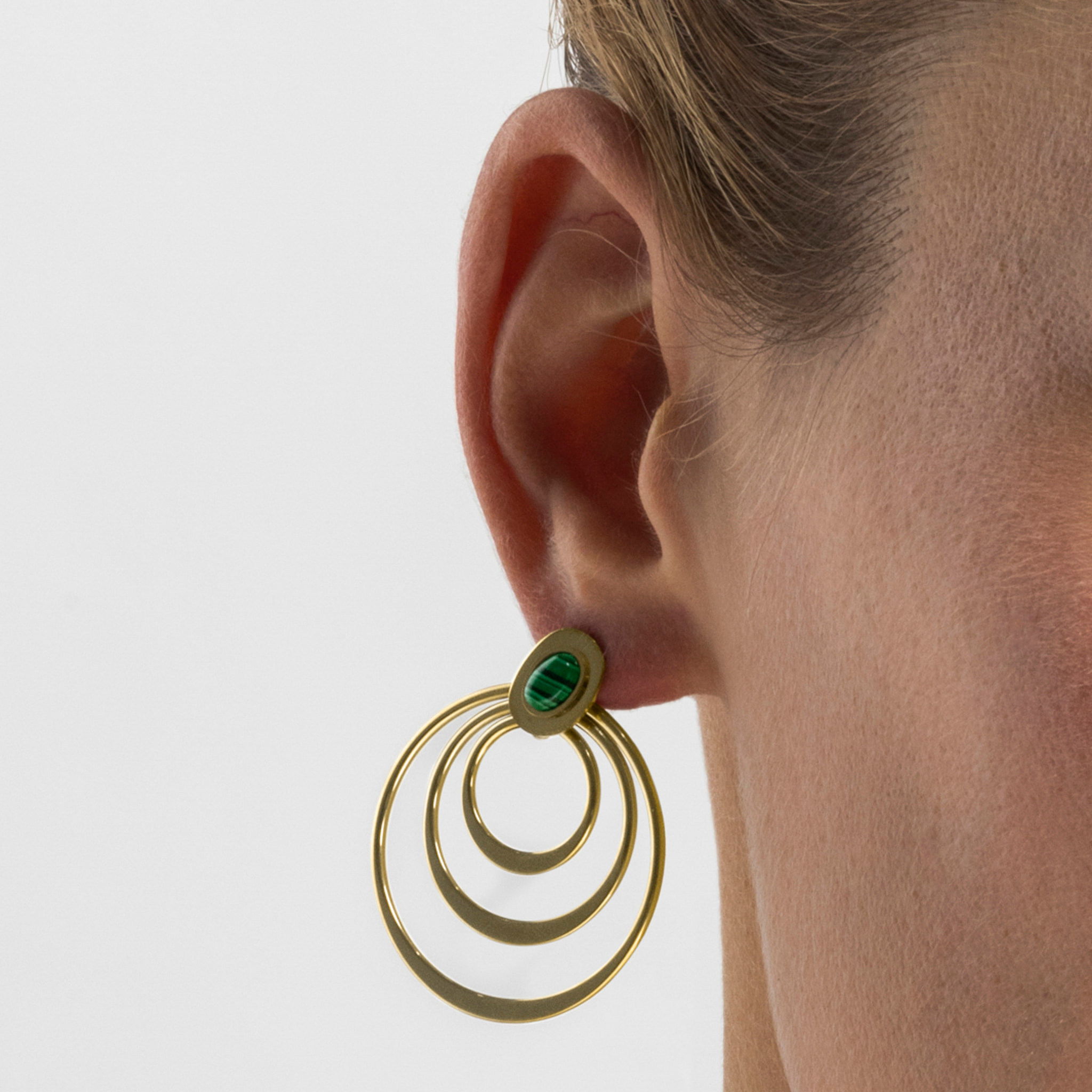 Pendientes con Malaquita acabado oro 18k