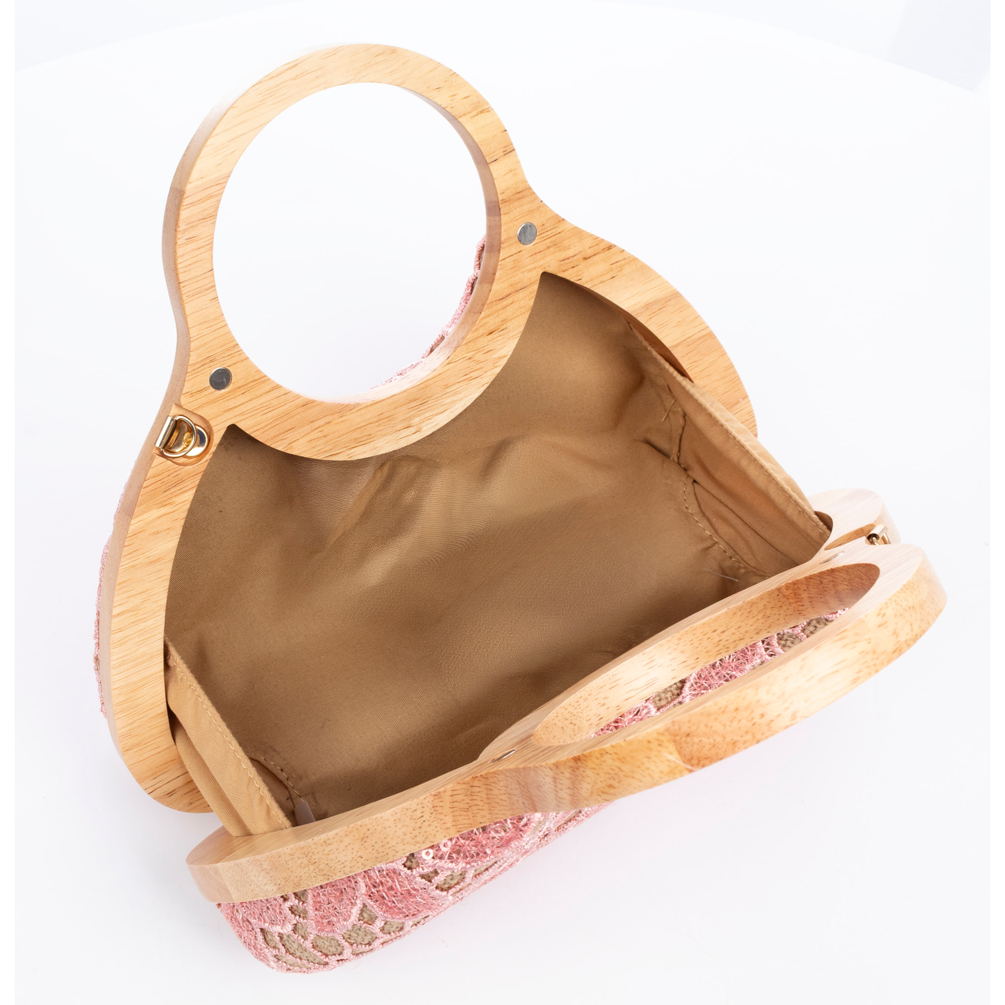 Avisio pochette realizzata in legno naturale, cotone e juta con design a rete di tessuto floreale