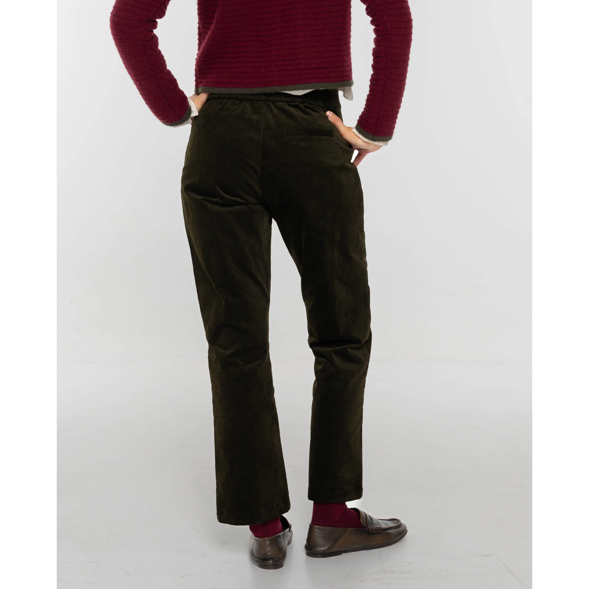 Pantalón de terciopelo efecto piel de melocotón