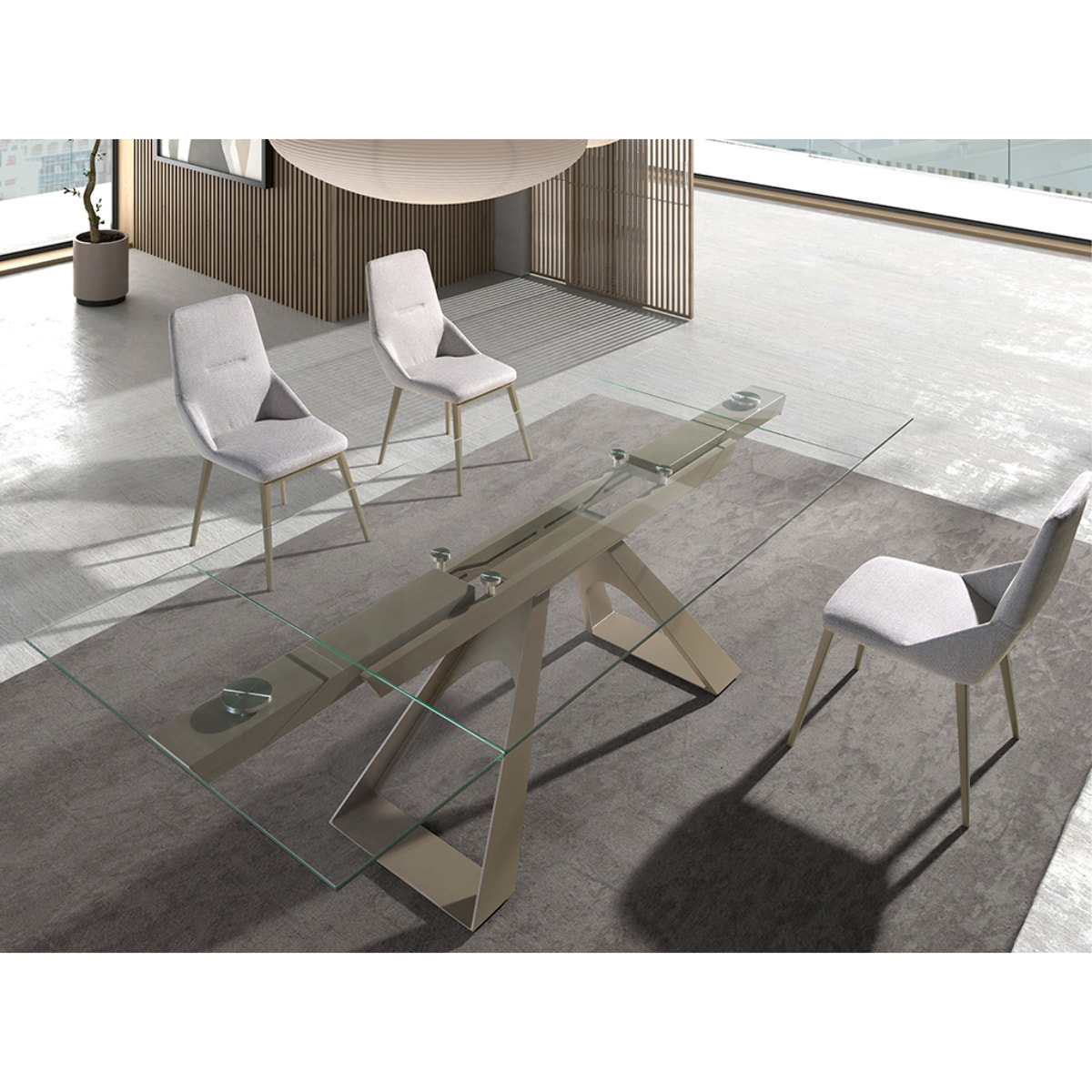 Silla con asiento y respaldo tapizados en tela gris claro patas de acero inoxidable en dorado metal 48x60x90cm