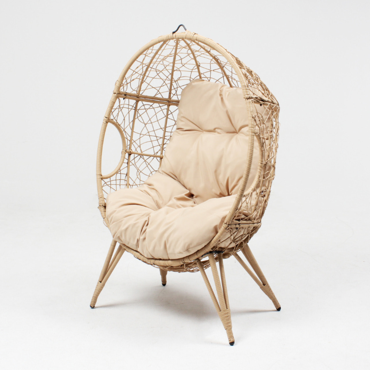 Ensemble d'extérieur : fauteuil suspendu effet rotin et repose-pieds avec coussin beige JIMMY