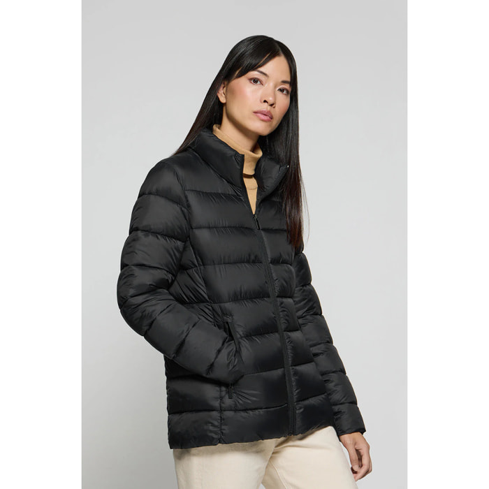 Giacca ultraleggera Susanne nera con toppa Rigby Go