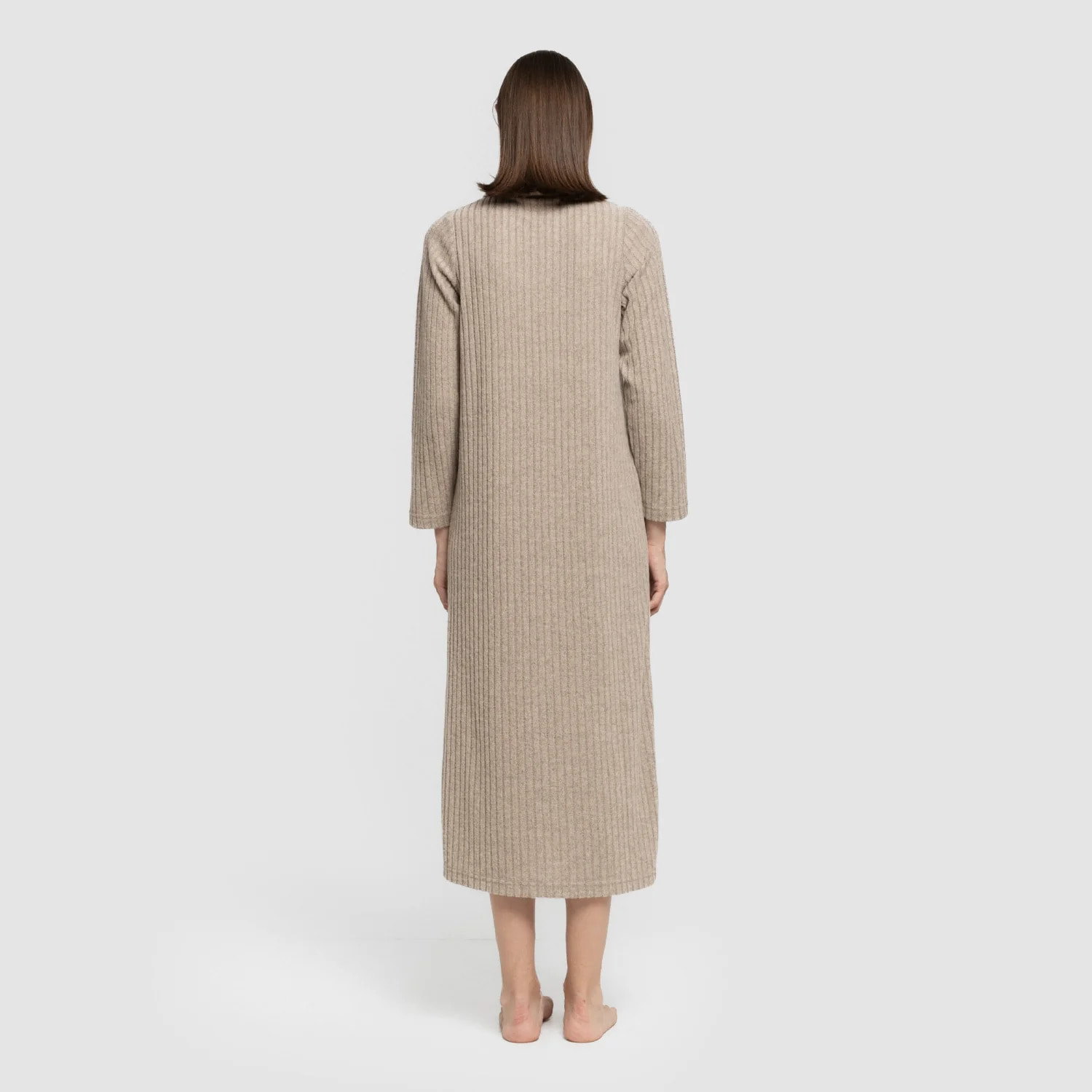 Vestido largo manga larga solapa 4x2 canalé mujer beige