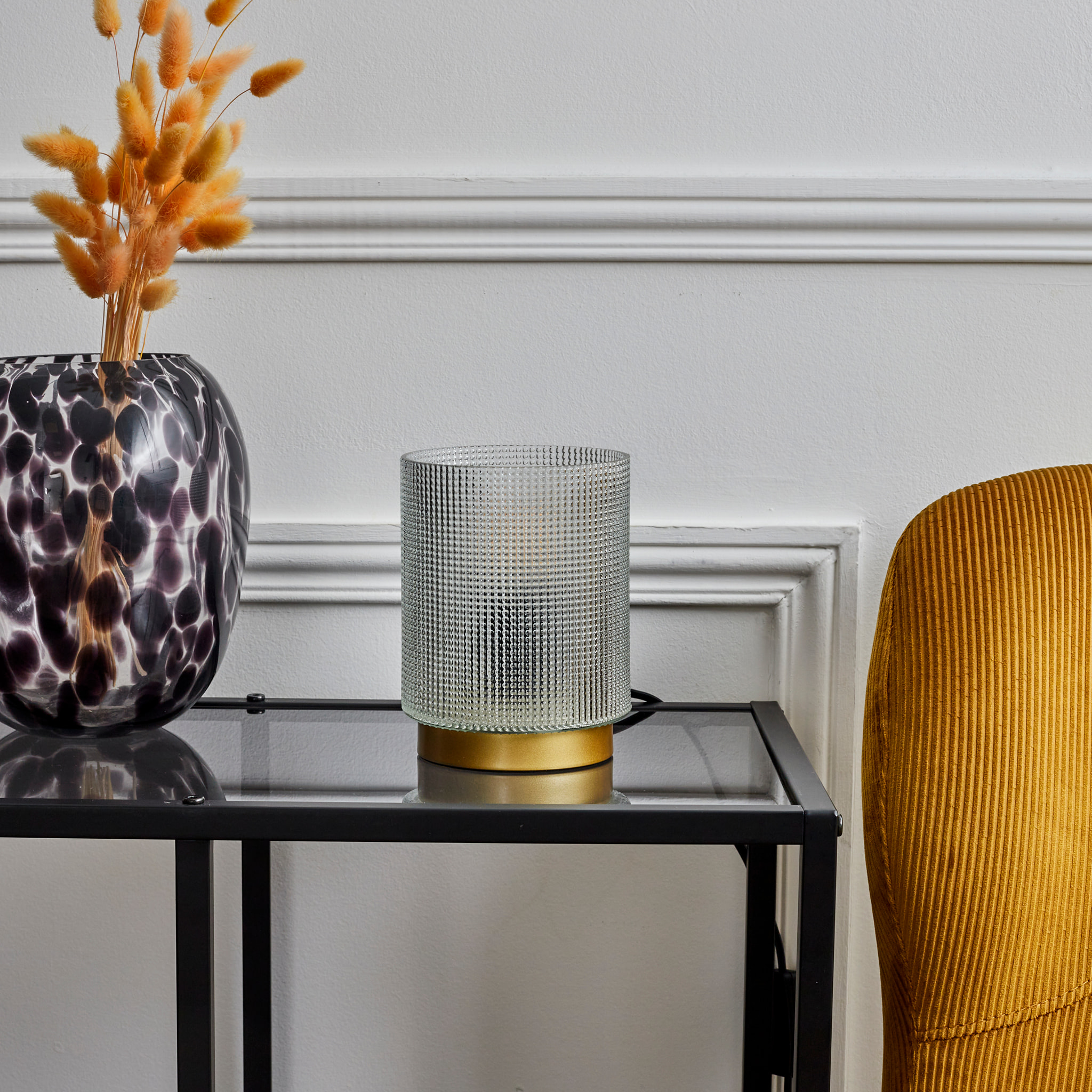 Lampe A Poser Verre Embosse Blanc