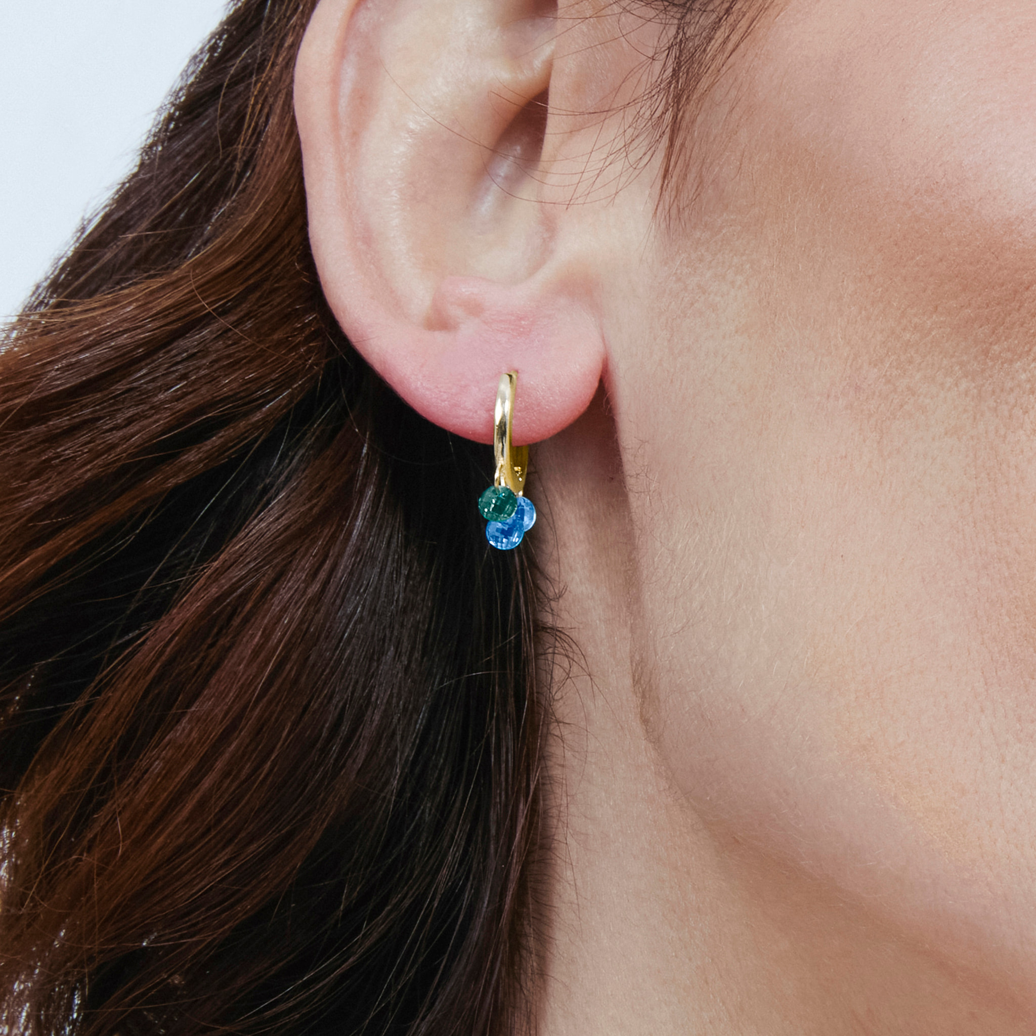 Pendientes Seinti acabado oro amarillo 18k