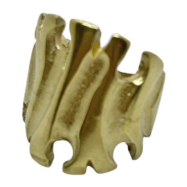 Anillo Root dorado chapado