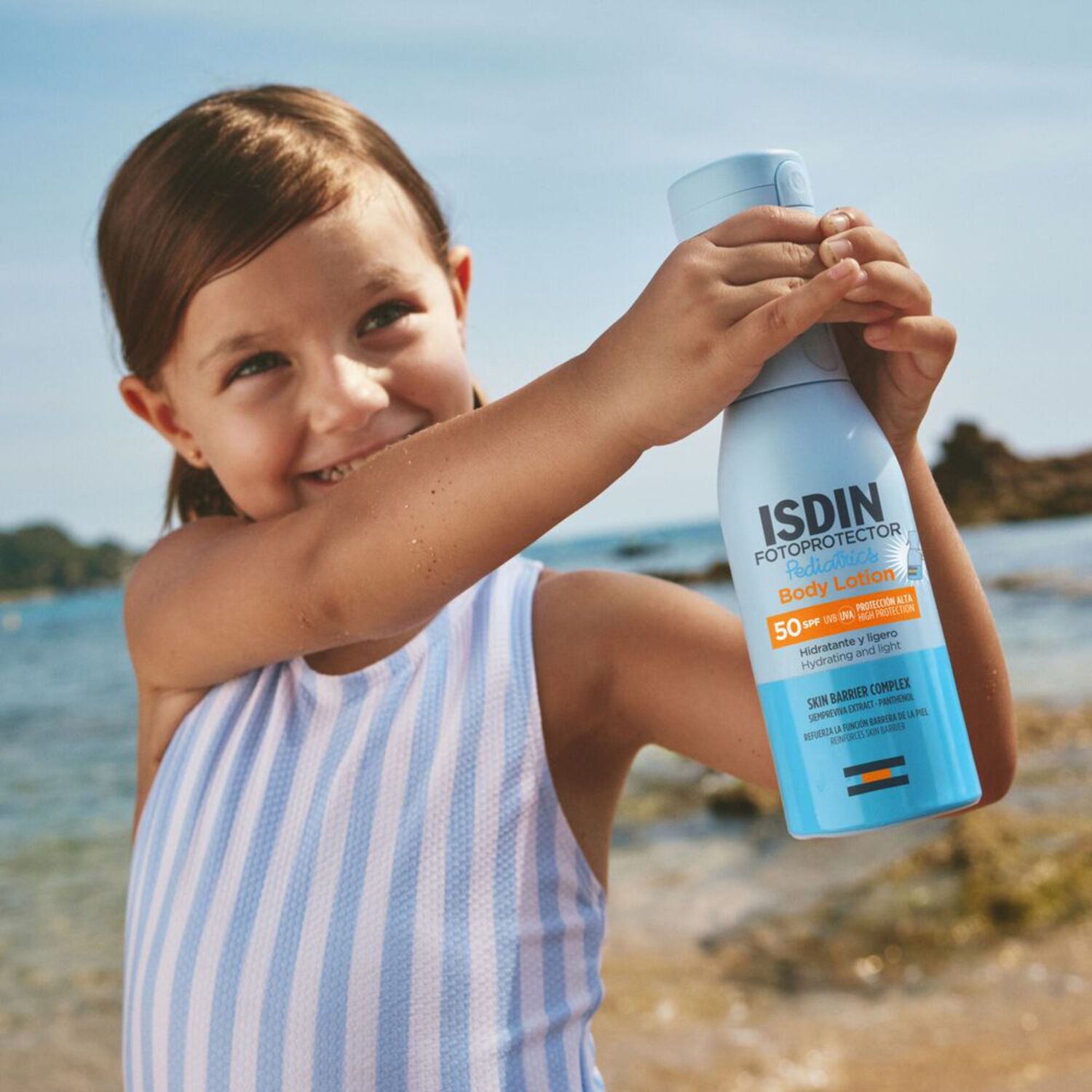 Fotoprotector SPF 50 - Protection Solaire Corps Légère pour Enfants Dès 6 Ans 250 ml