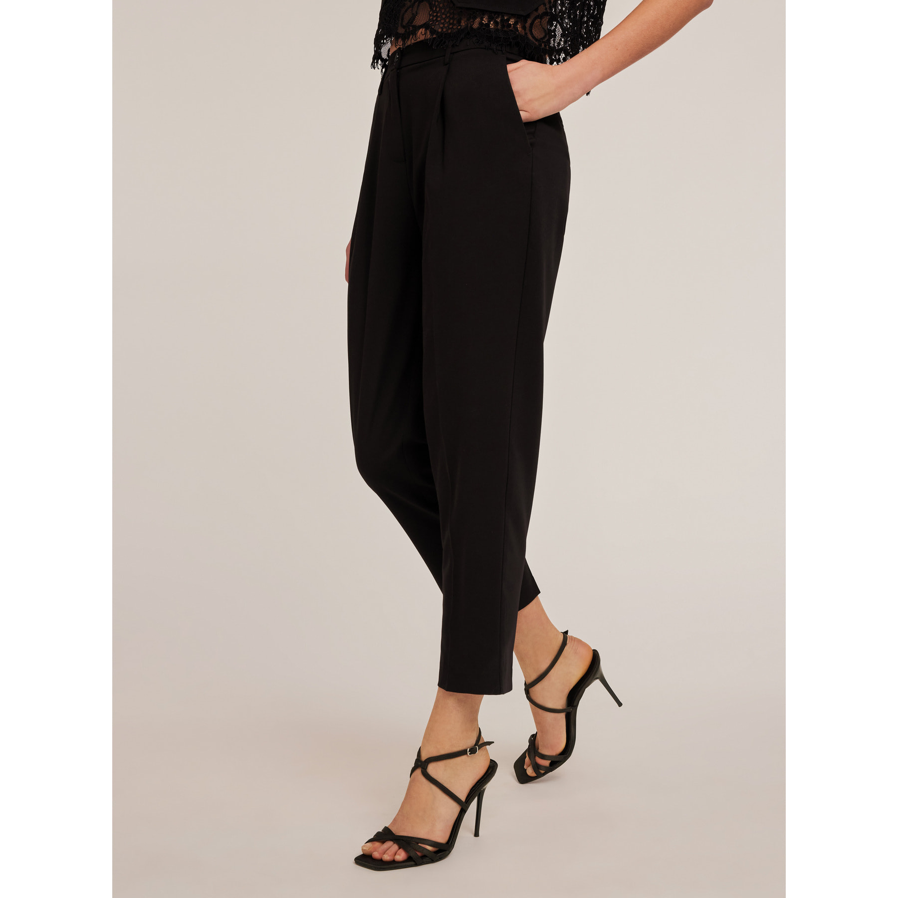 Motivi - Pantalón plisado - Negro