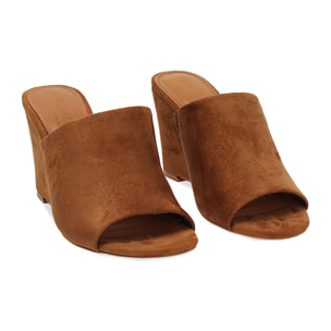 Mules punta abierta cognac tacón 10,5 cm