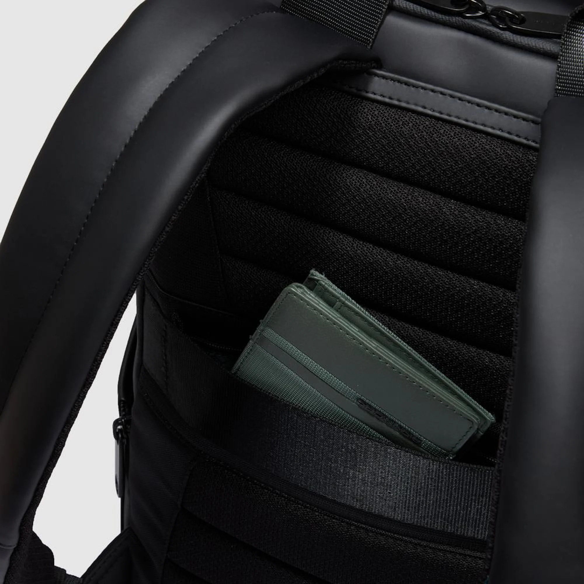 Piquadro Zaino resistente all'acqua porta pc 15,6