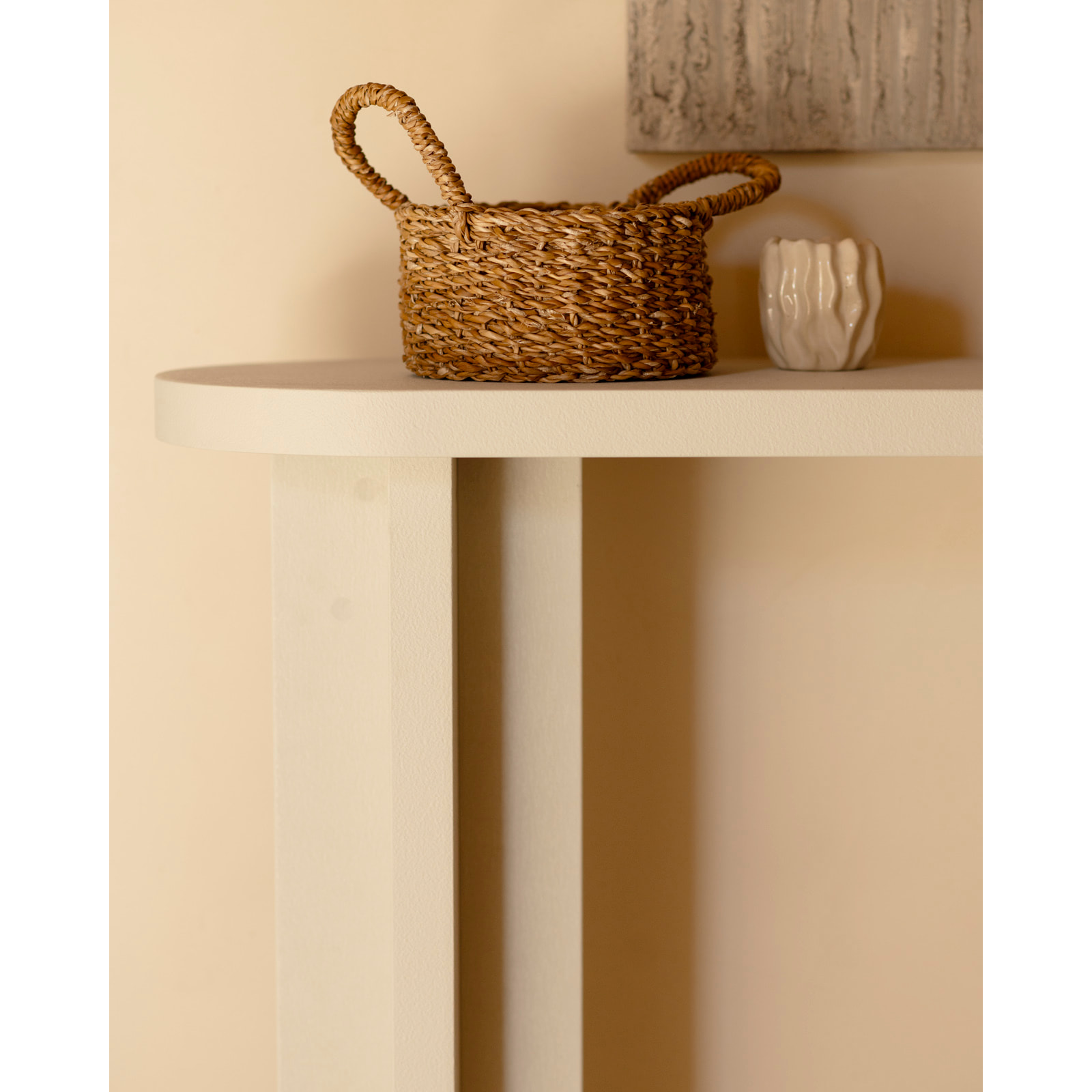 Consola de microcemento tono blanco roto de 120x80cm Alto: 35 Largo: 120 Ancho: 80