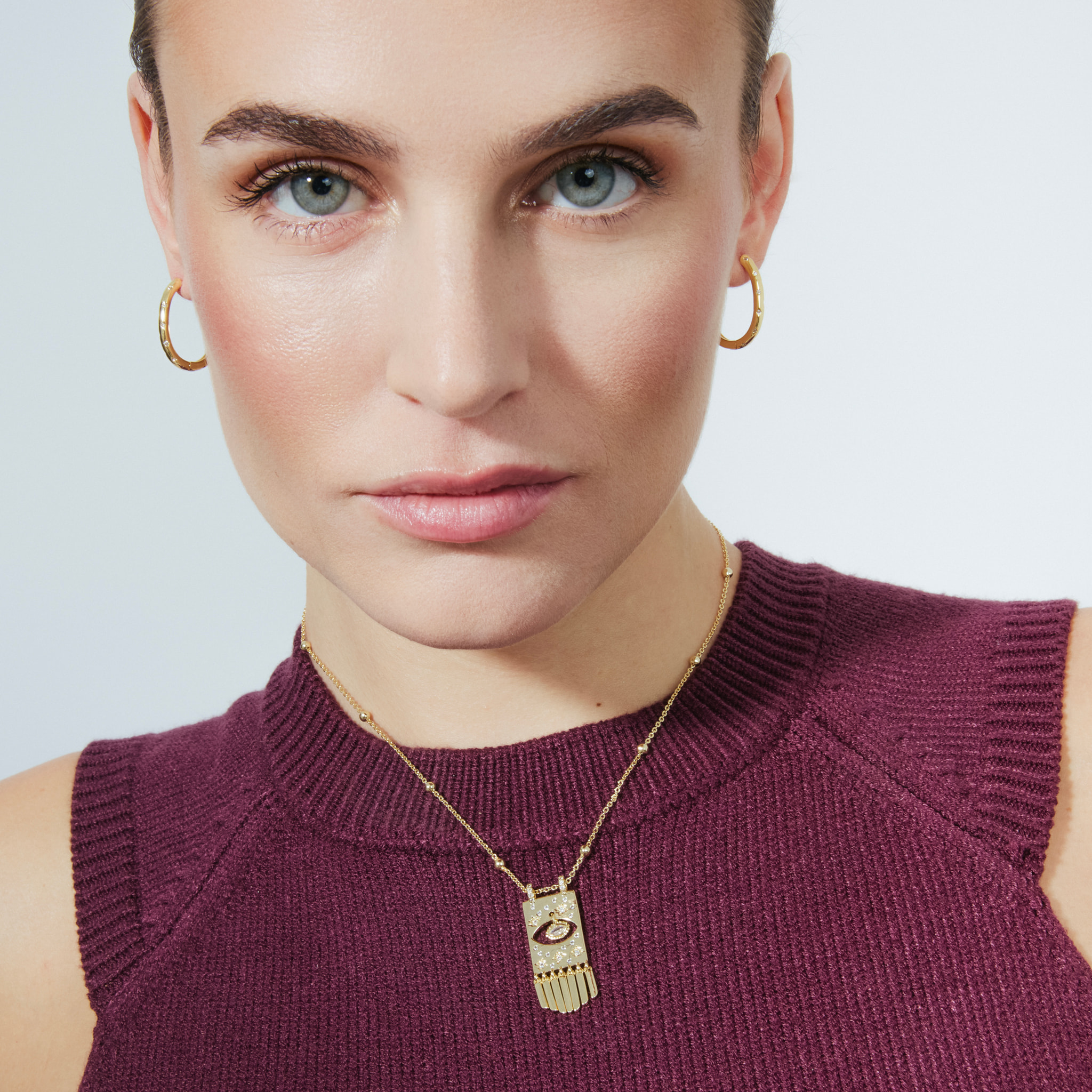 Collar de Circonita Brillante acabado en oro amarillo de 18k