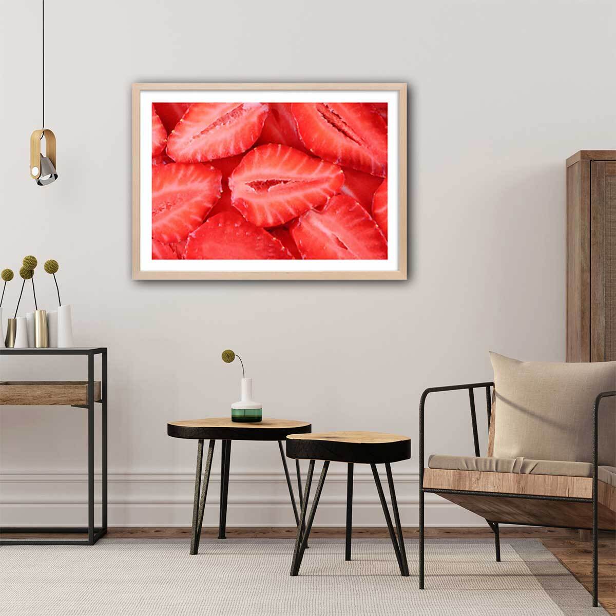 Affiche cuisine salade de fraises Affiche + cadre en bois - Chêne