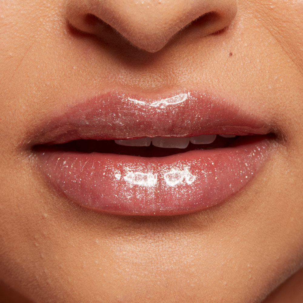 NYX Professional Makeup Duck Plump Gloss repulpant pailleté Quazy Silver