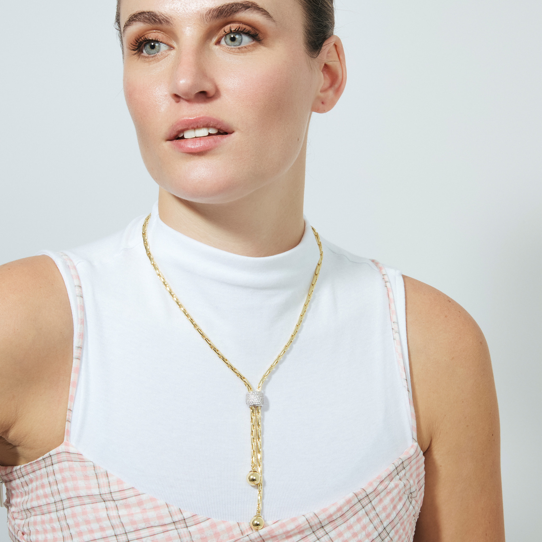 Collar Cymui acabado oro amarillo 18k