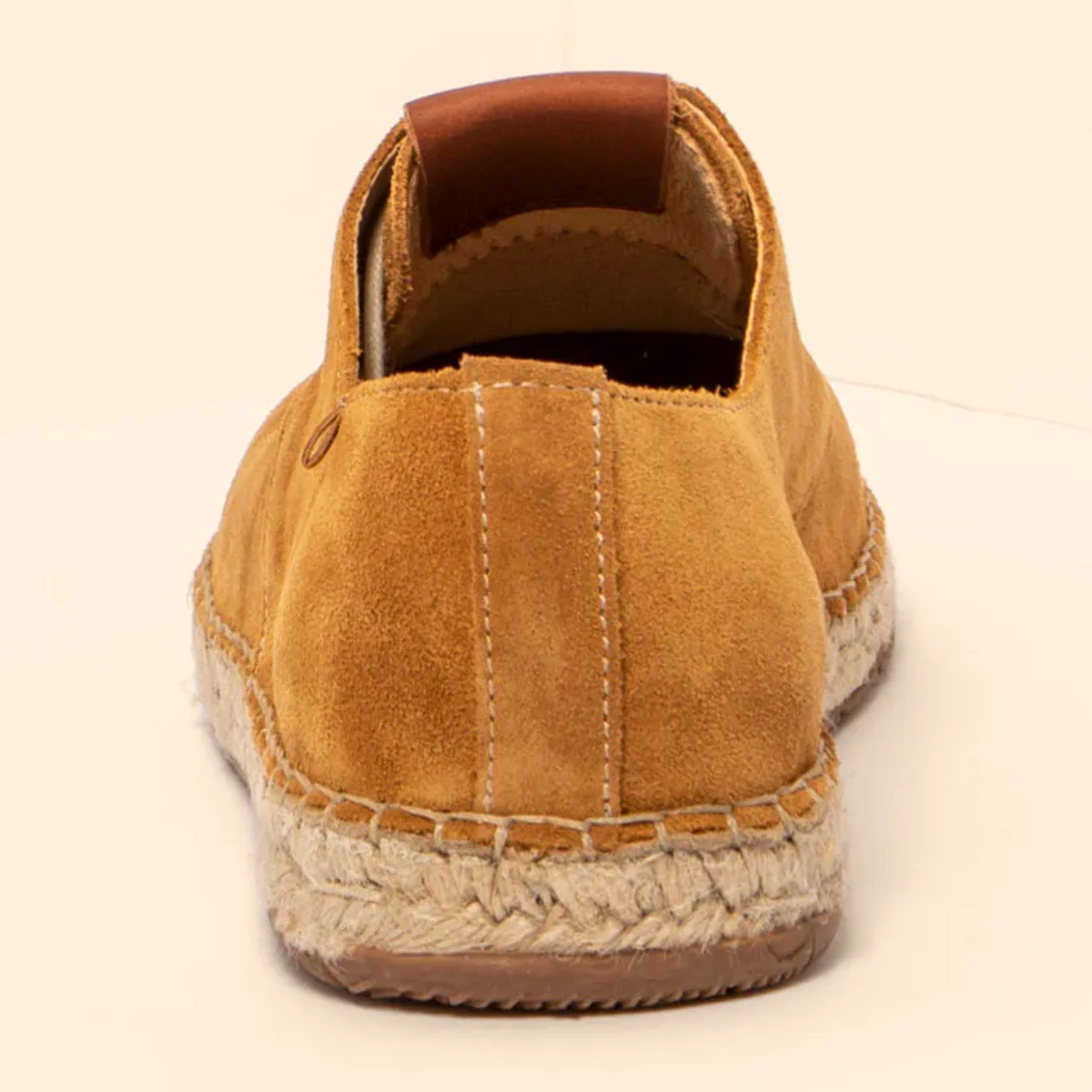 Zapatos N678 SILK SUEDE TOFFEE / CAMPOS color Toffee