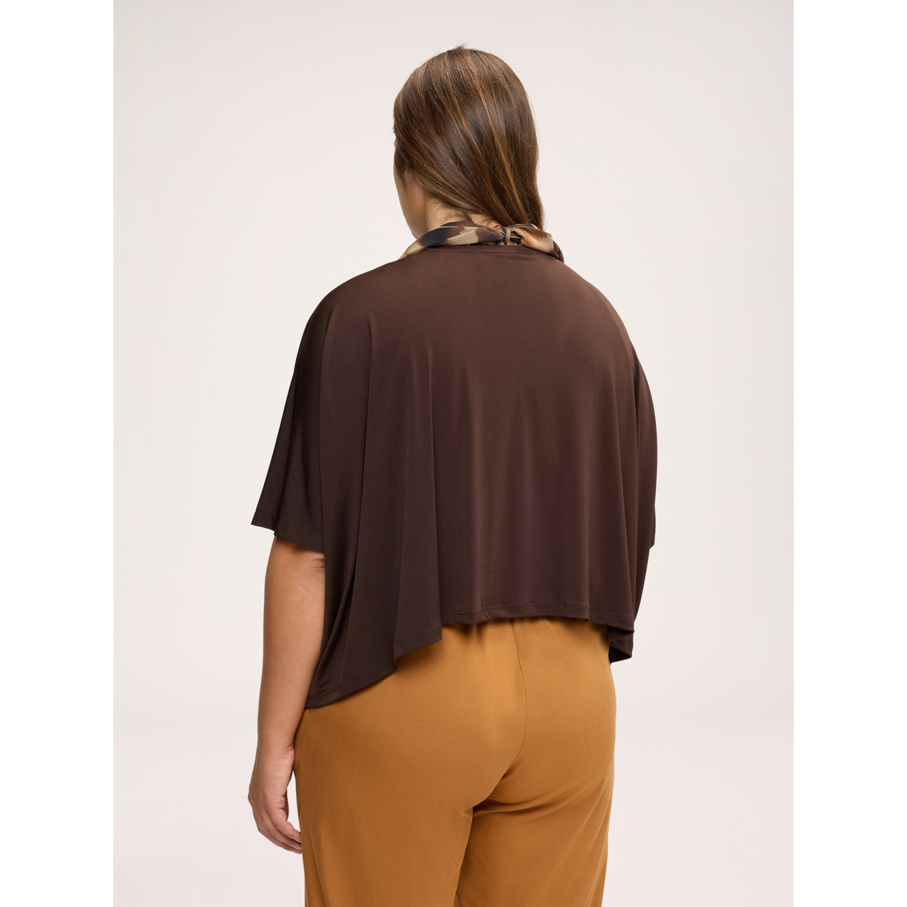 Fiorella Rubino - Coprispalle in jersey con maniche a kimono - Marrone