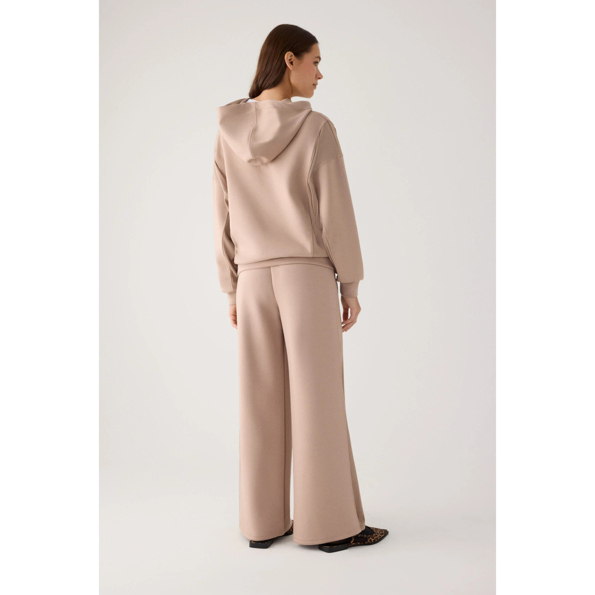 Pantalone largo
