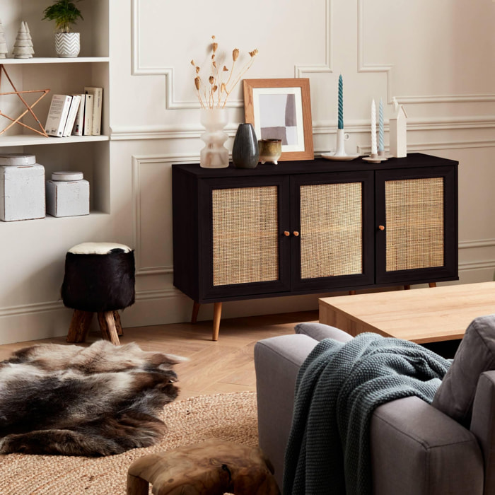 Buffet de rangement en cannage. noir 120x39x70cm - Bohème - 2 niveaux. 3 portes. pieds scandinaves