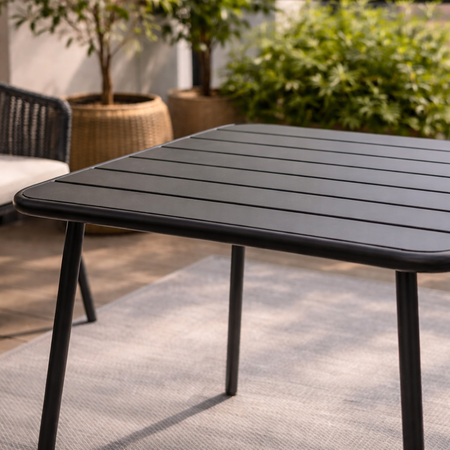 EVORA Table carrée 4 places 70x70cm gris foncé