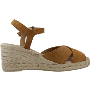 Sandalias Mujer de la marca GEOX  modelo D GELSA LOW MARRON