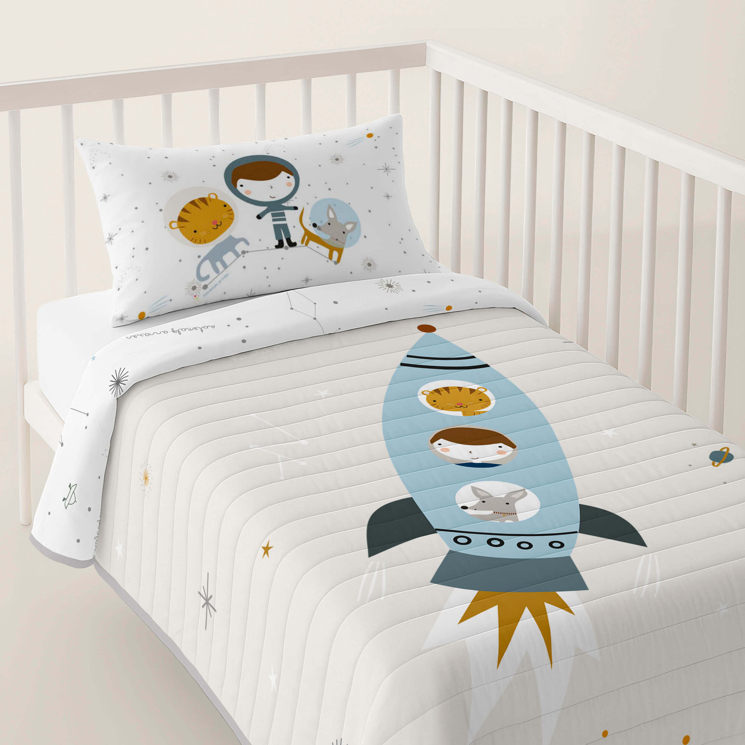 Colcha Bouti Estampada - Reversible - Infantil - 100% Algodón - Cuna - Viaje Espacial