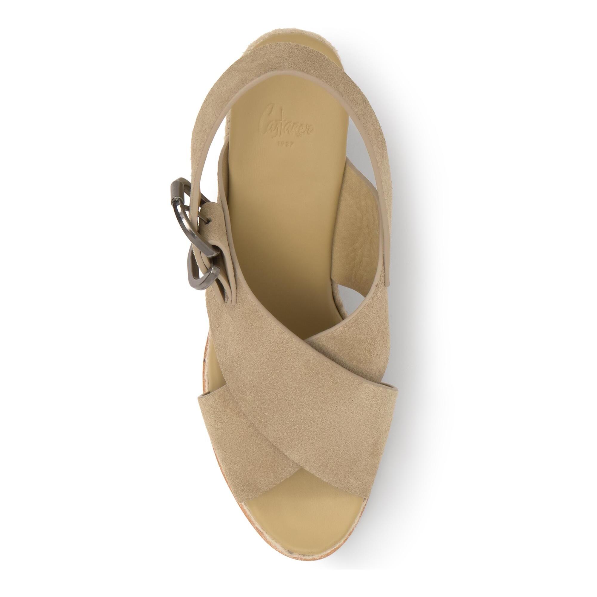 Sandalia Betina cuña de yute con doble plataforma en serraje y piso de cuero