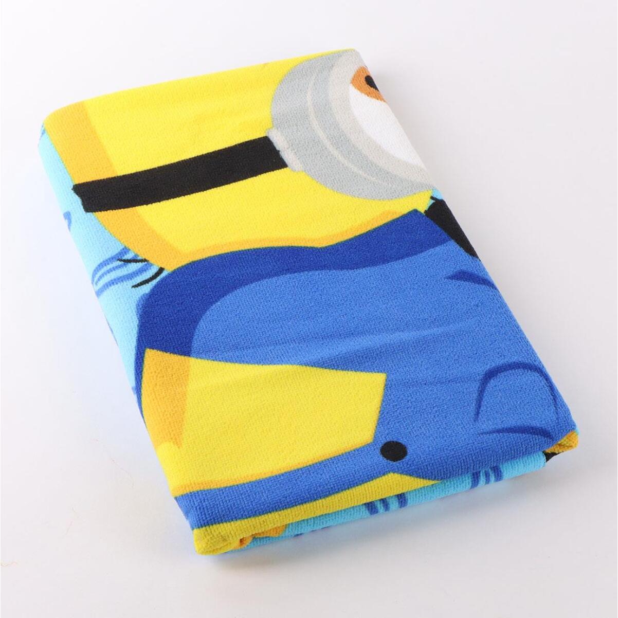 Toalla Microfibra de Minions - 70x140x1 cm - Color:Multicolor