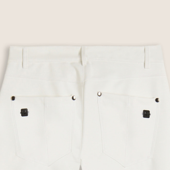 Pantaloni flare in similpelle con vita regular