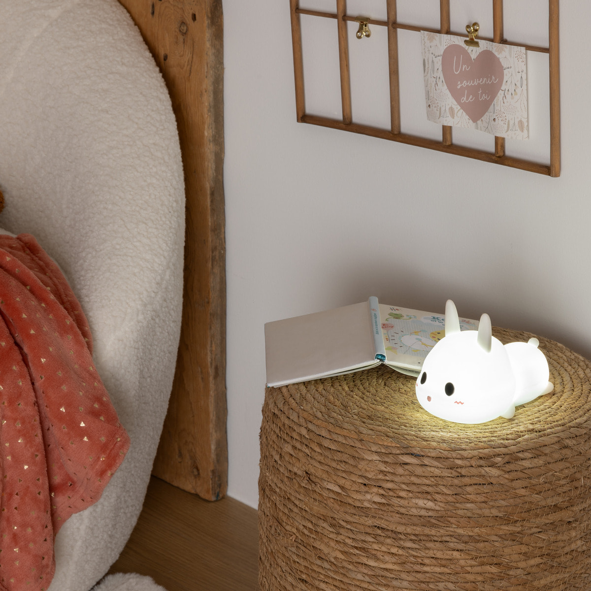 Veilleuse sur batterie lapin H.11cm