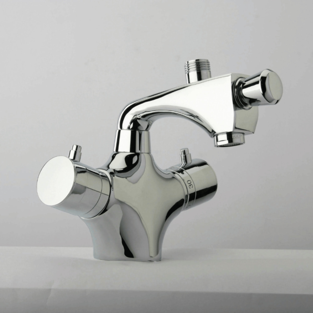 Mitigeur bain douche thermostatique monotrou PAINI Blade chromé