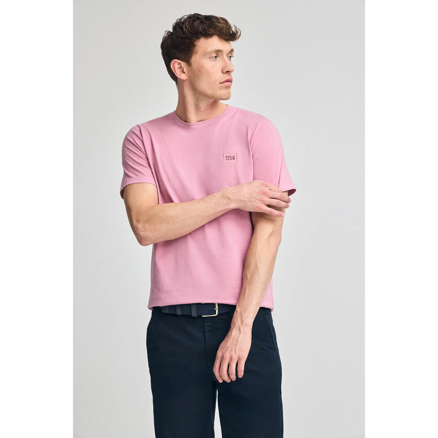 Camiseta rosa empolvado garment dye con detalle Polo Club
