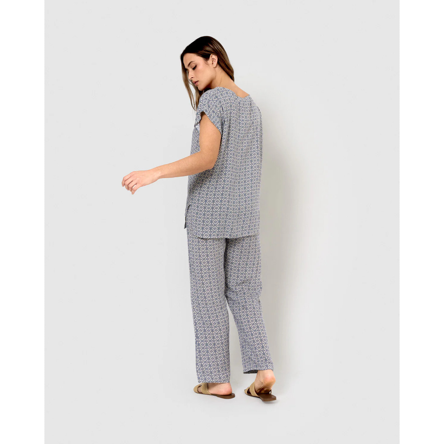 Pantalón viscosa mandolia verde