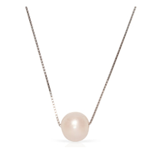 Collar de plata de ley 925 con colgante de perla blanca y cierre regulable de resorte.