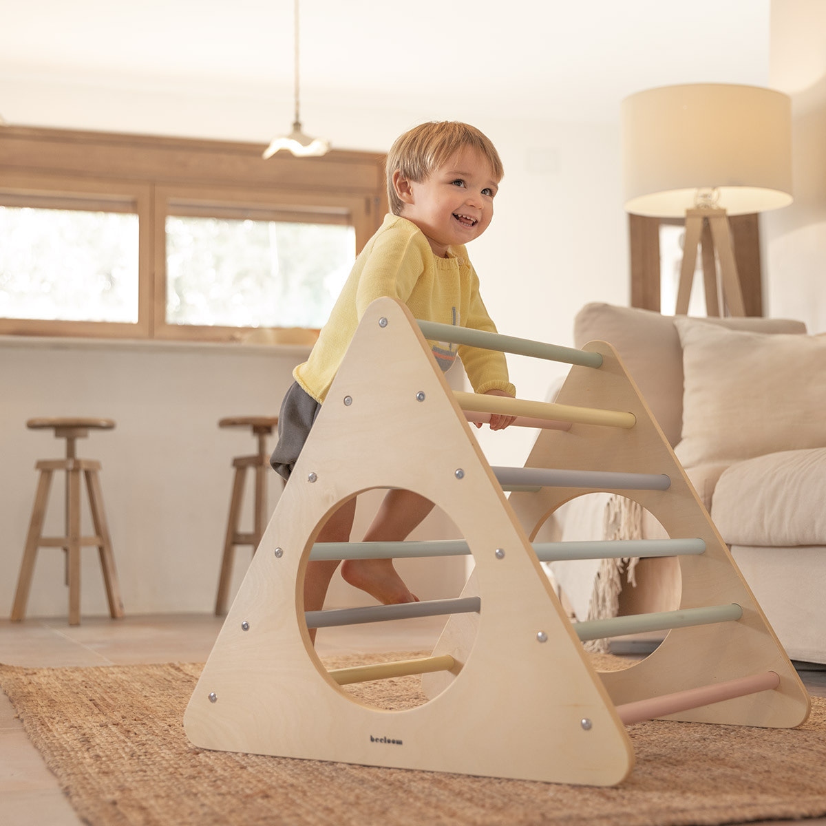 Triangulo de escalada de madera TRIANGLE PIKLER para niños