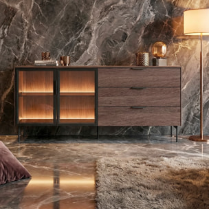 Credenza Madia Moderna 4 Ante In Vetro Illuminazione Led Interna In Melaminico Per Soggiorno Sala Da Pranzo 181.3 x 39.3 x 82.6 Cm Rovere Scuro