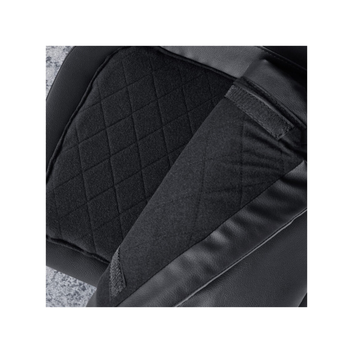 Chaise en simili marron avec coussin d'assise & pieds métal noir - BETTER