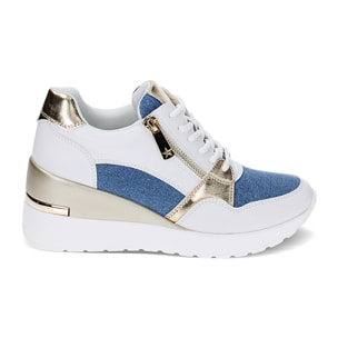 Sneakers jeans