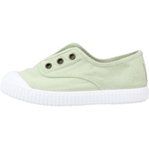 SNEAKERS VICTORIA 106627N