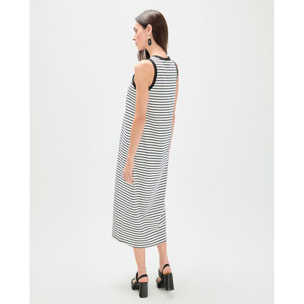 Abito a righe con costine a contrasto