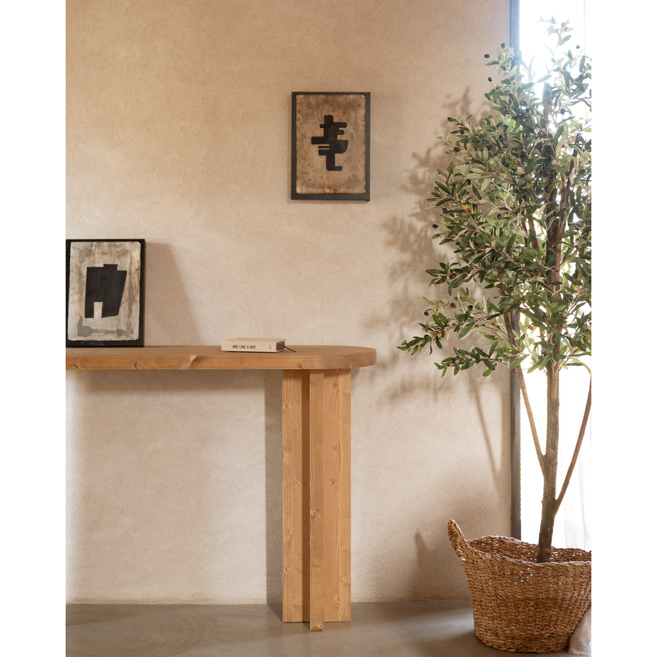 Consola de madera maciza tono roble medio de 120x80cm Alto: 80 Largo: 120 Ancho: 35