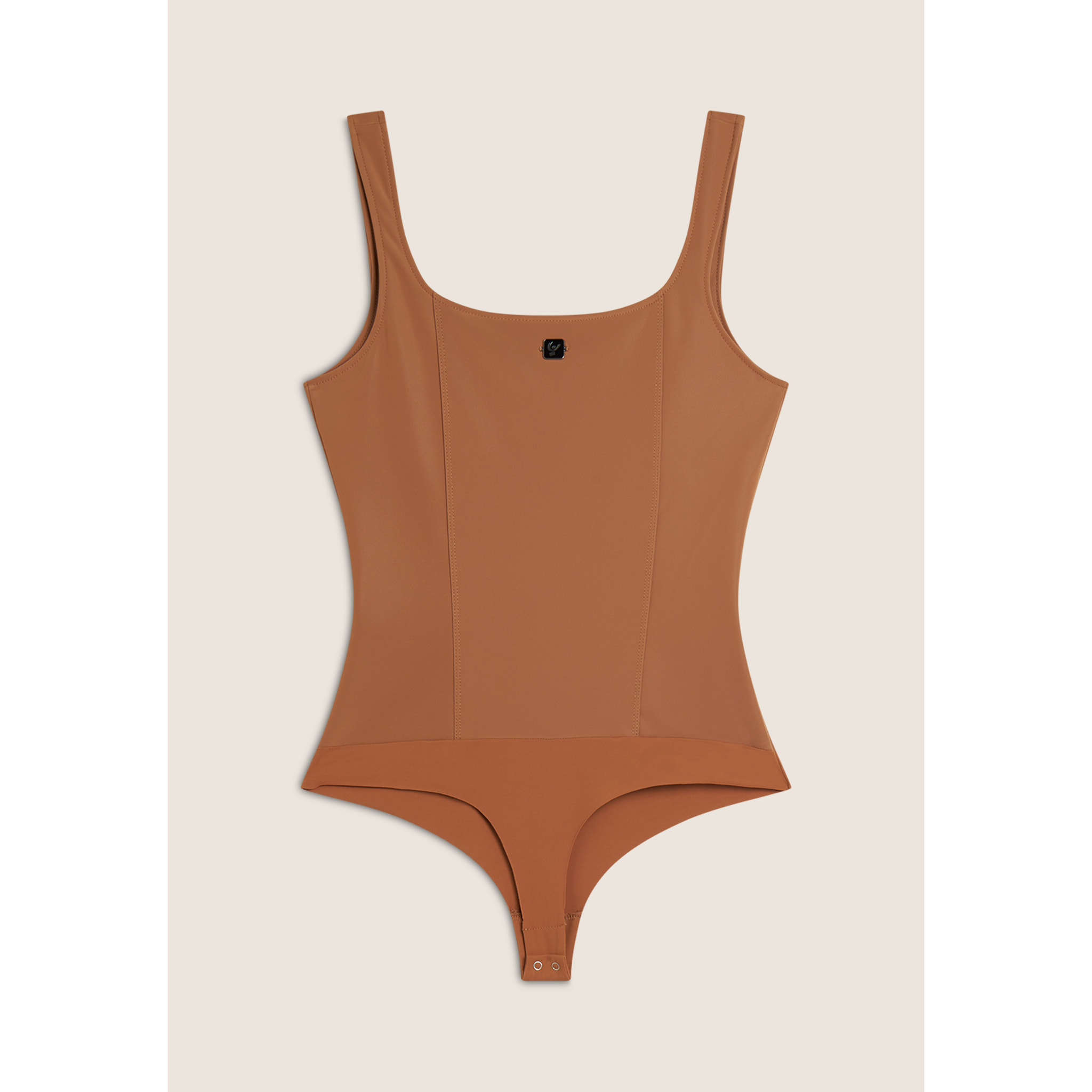 Body scollo quadrato in similpelle lucida