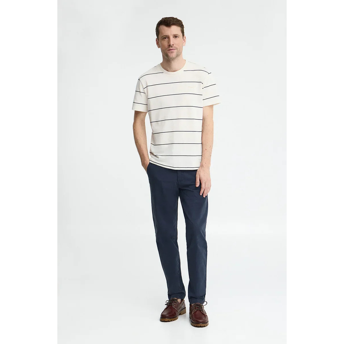 Maglietta a righe ecrù e blu marino con toppa Polo Club