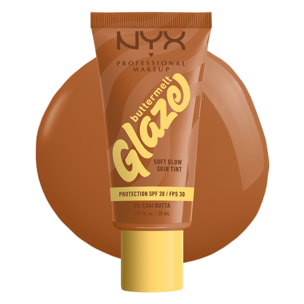 NYX Professional Makeup Buttermelt Glaze Tint, Fond de teint SPF30 jusqu'à 12h de tenue, Chai Butta