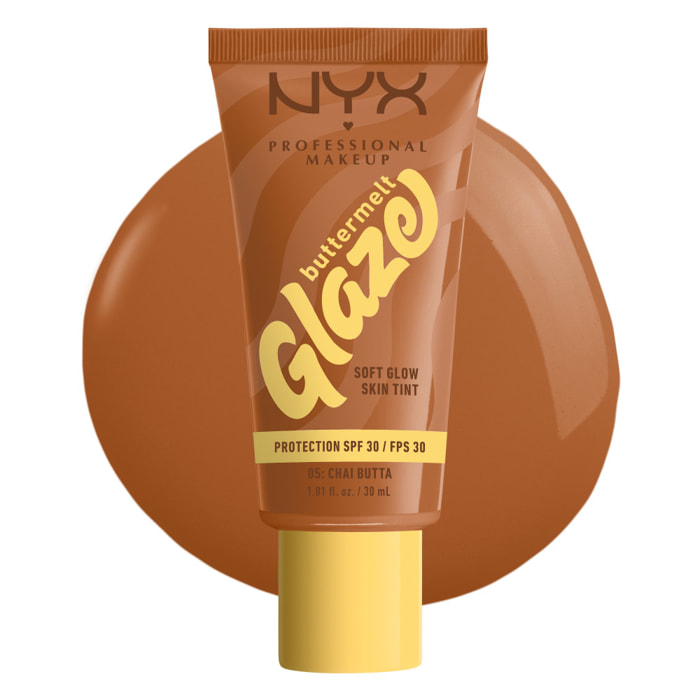 NYX Professional Makeup Buttermelt Glaze Tint, Fond de teint SPF30 jusqu'à 12h de tenue, Chai Butta